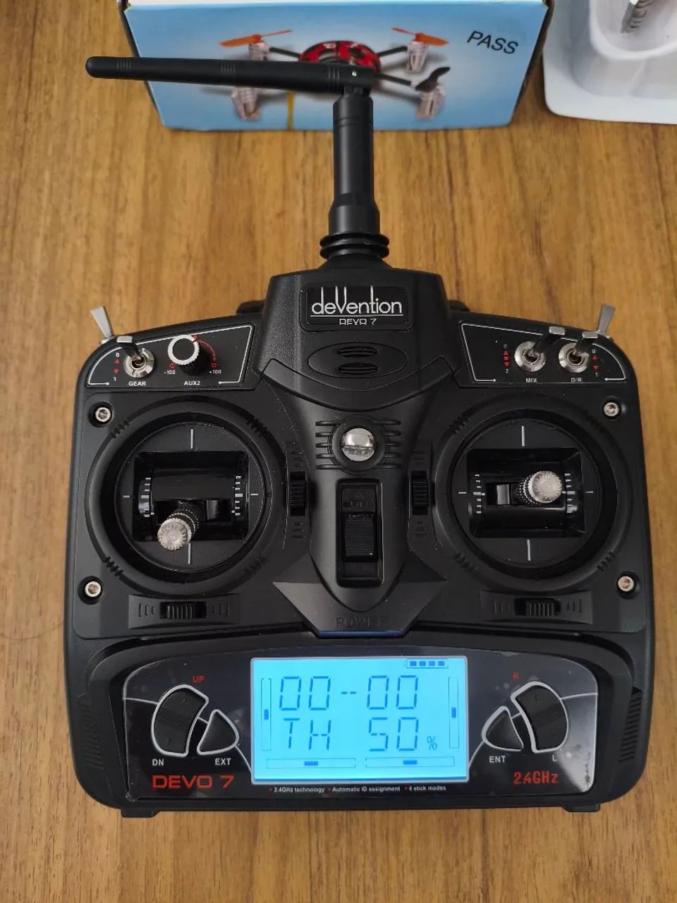 Rádio Devo 7 2.4GHz - funciona perfeitamente.