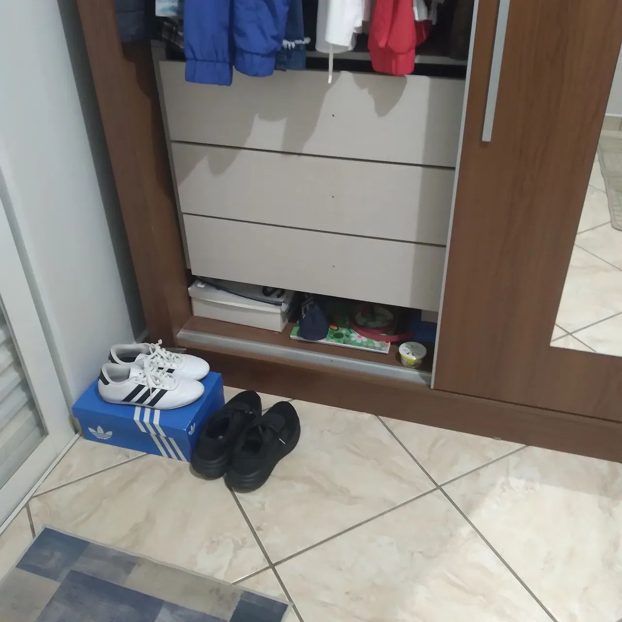 Guarda roupas  - Foto 3
