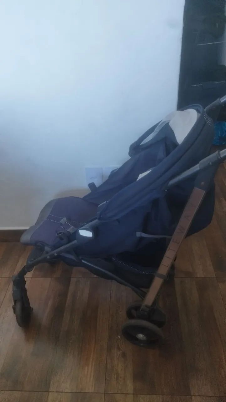 Carrinho de bebê Chicco - Foto 2