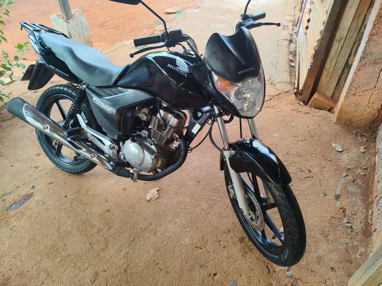 Titan 150 - Foto 2