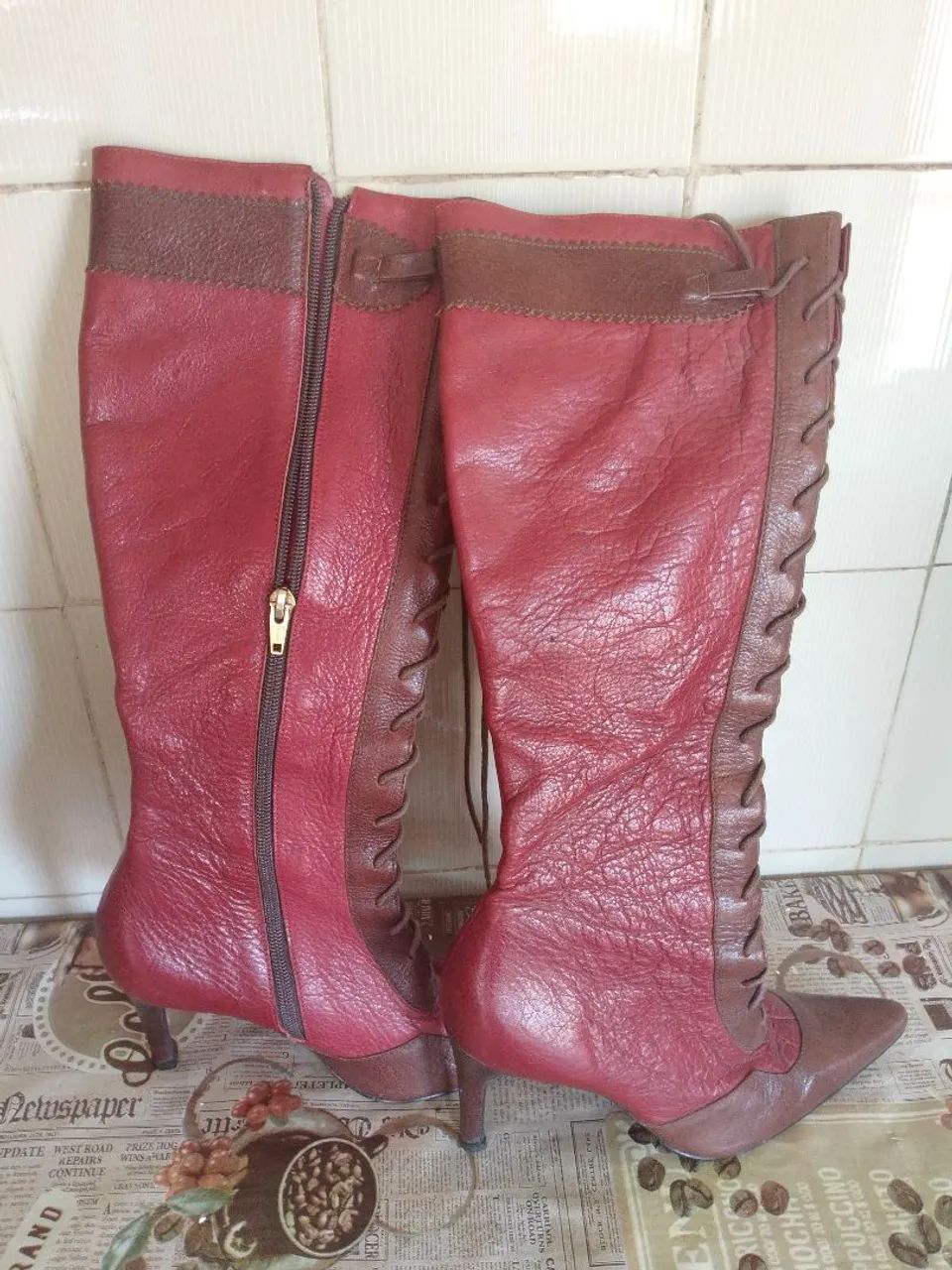 Vende-se botas cano alto 3 Luiza Barcelos 1 leather - Foto 5