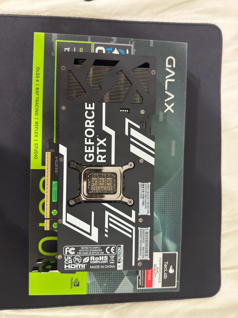 RTX 5070 Galax  1-click oc - Foto 4