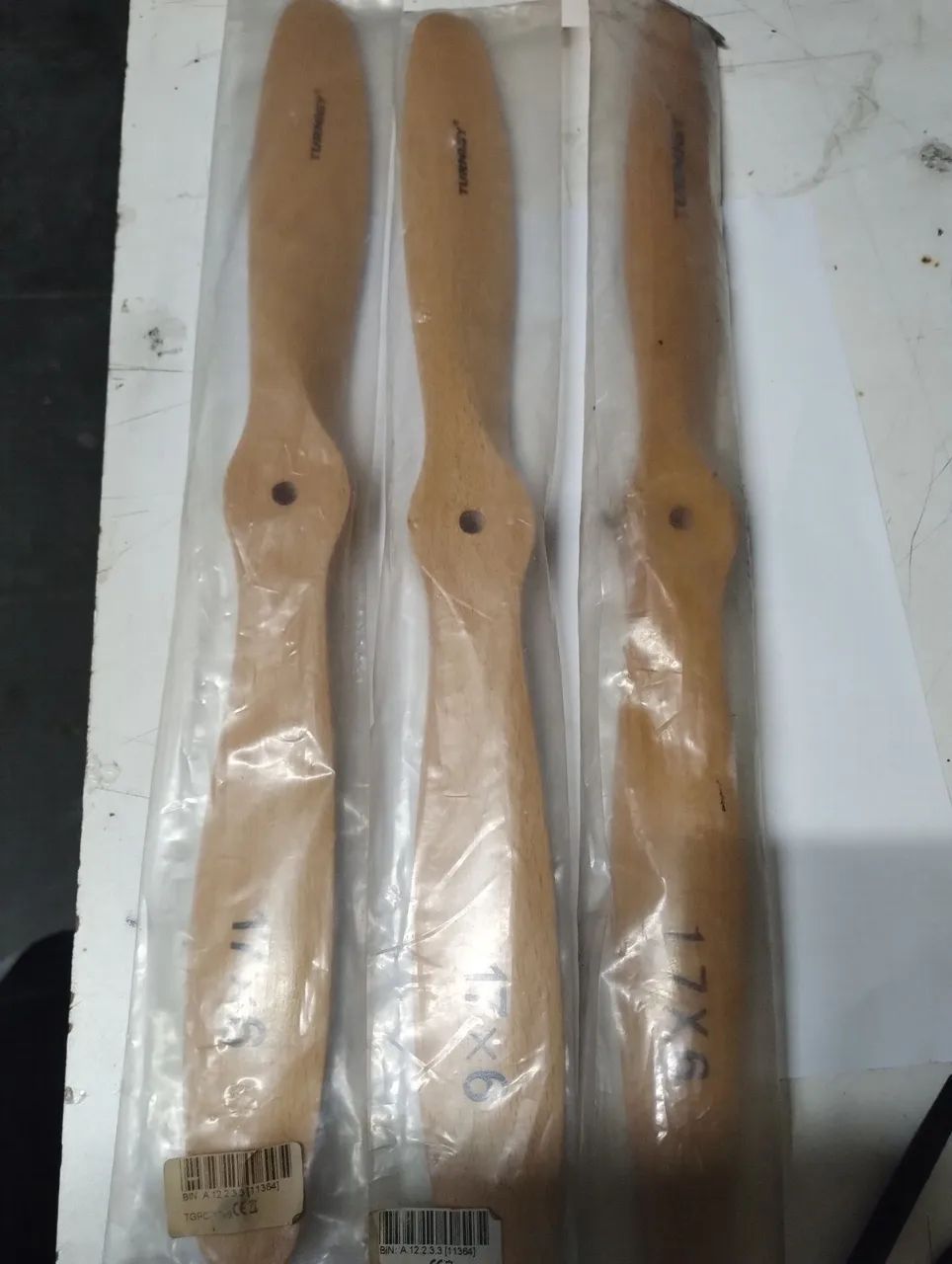 Hélice 17x6