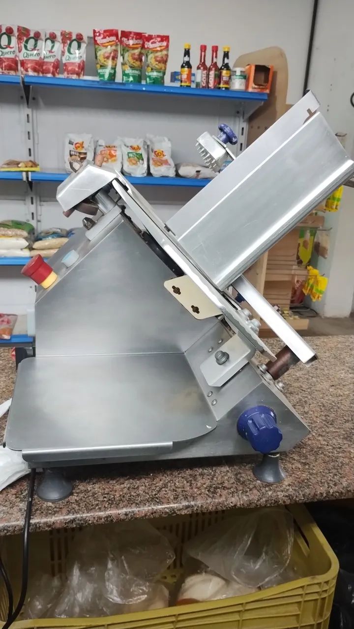 Fatiadora Elétrica Gural AXT 30i - Foto 2