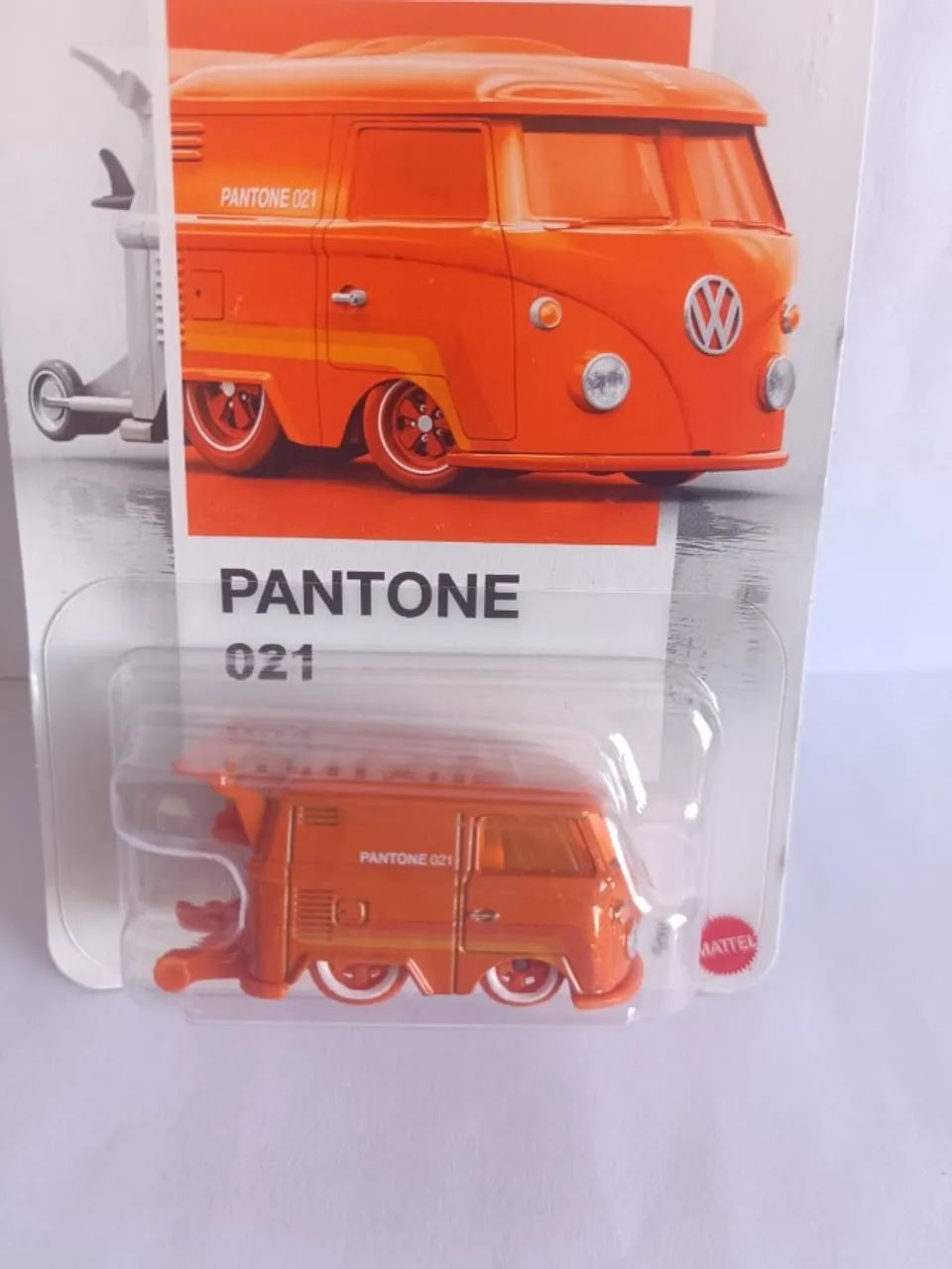 Hot Wheels Kool Kombi Pantone 021 Silver Séries - Foto 3