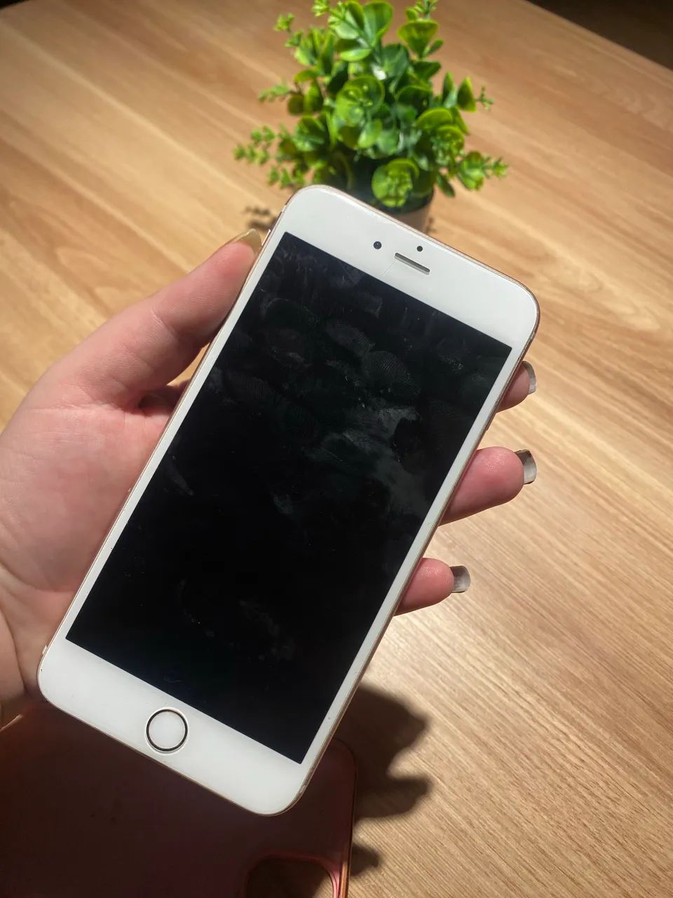 iPhone 6s Plus para conserto ou retirada de peças  - Foto 4