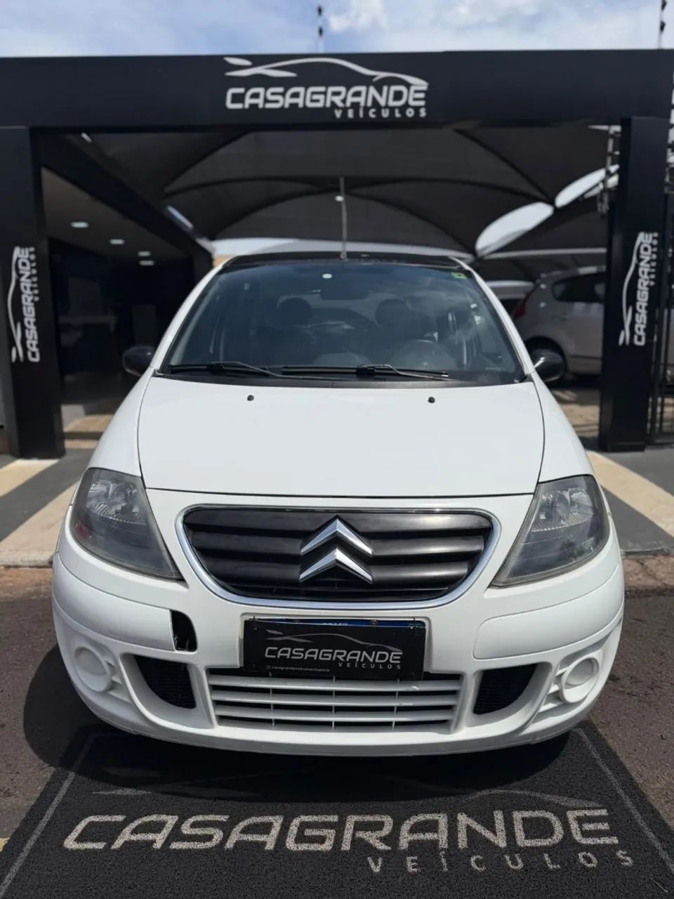 Citroën C3 GLX 1.4/ GLX Sonora 1.4 Flex 8V 5p, foto 2 de 16