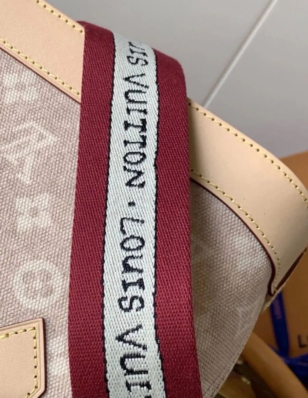 Bolsa alma bb - Louis Vuitton - edição limitada  - Foto 5