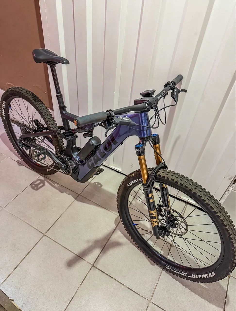 caloi peak carbon/ com upgrades  - Foto 4