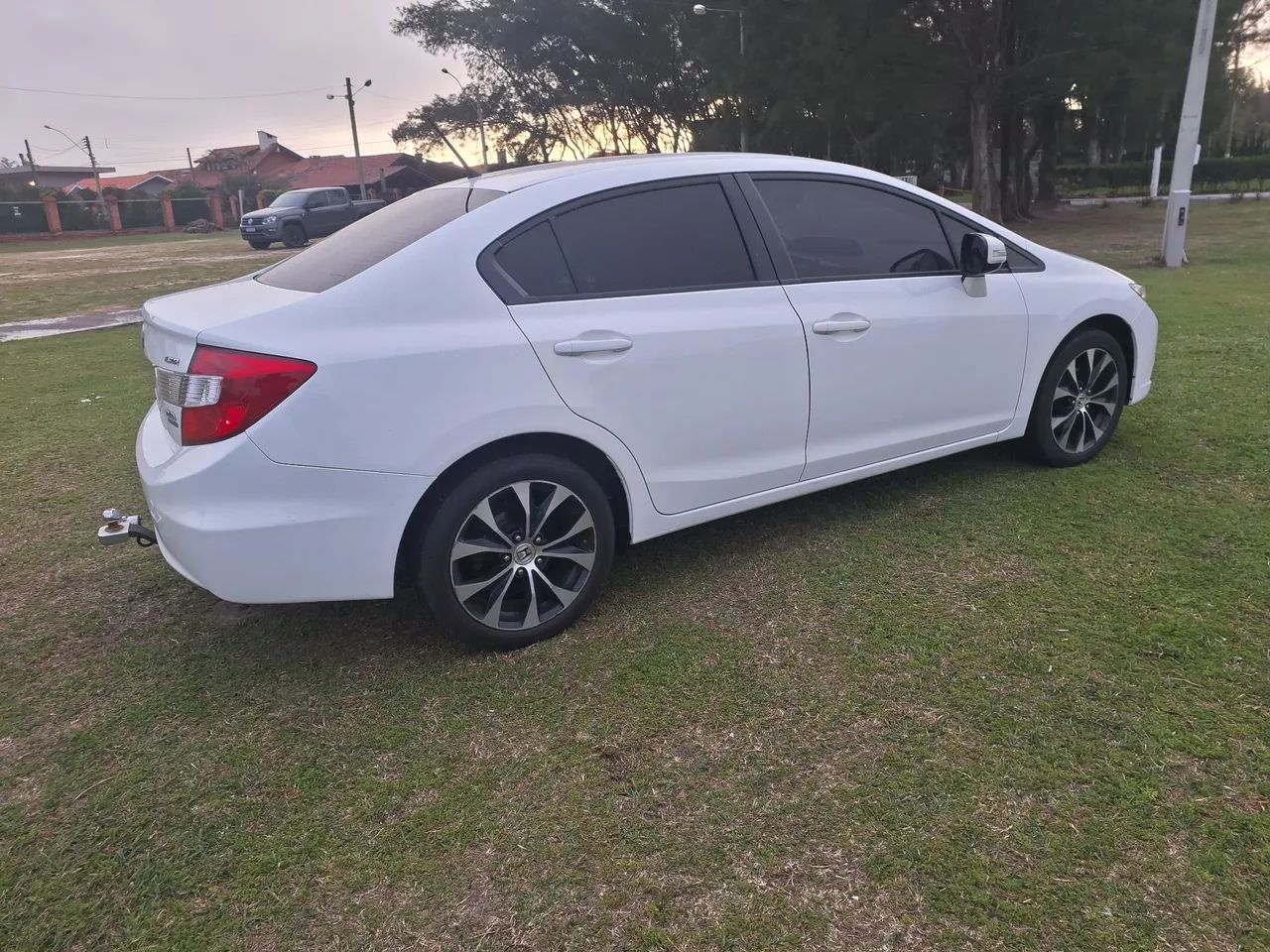 Honda Civic Civic Sedan LXR 2.0 Flexone 16V Aut. 4p 2016