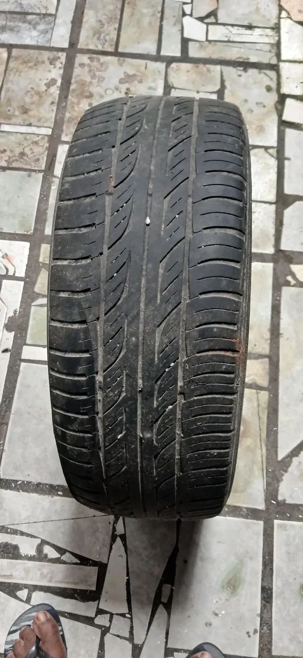 Pneus e um Aro13 step - Foto 4