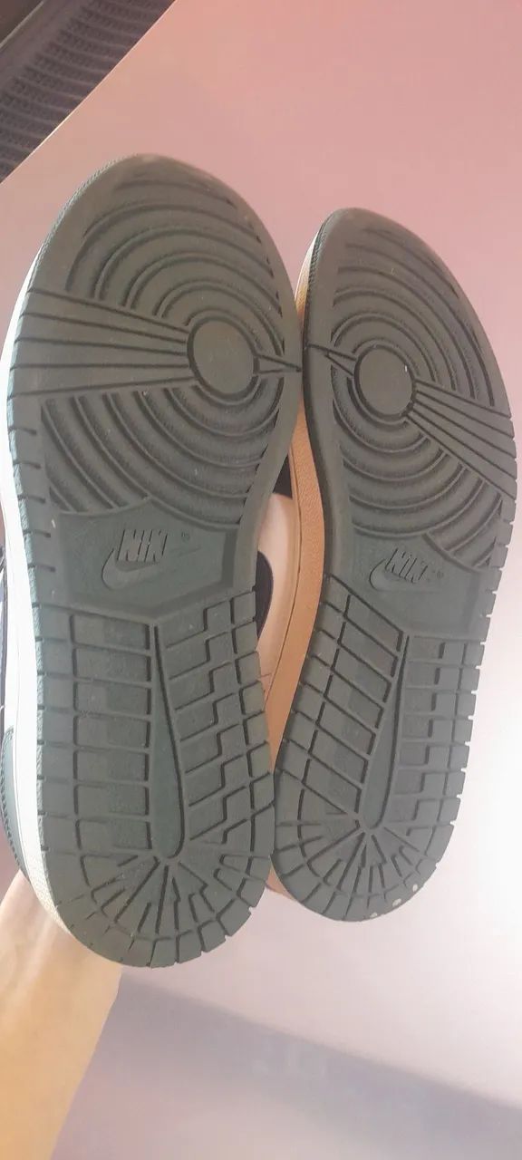 Air Jordan 1 low green toe tamanho 40 - Foto 4