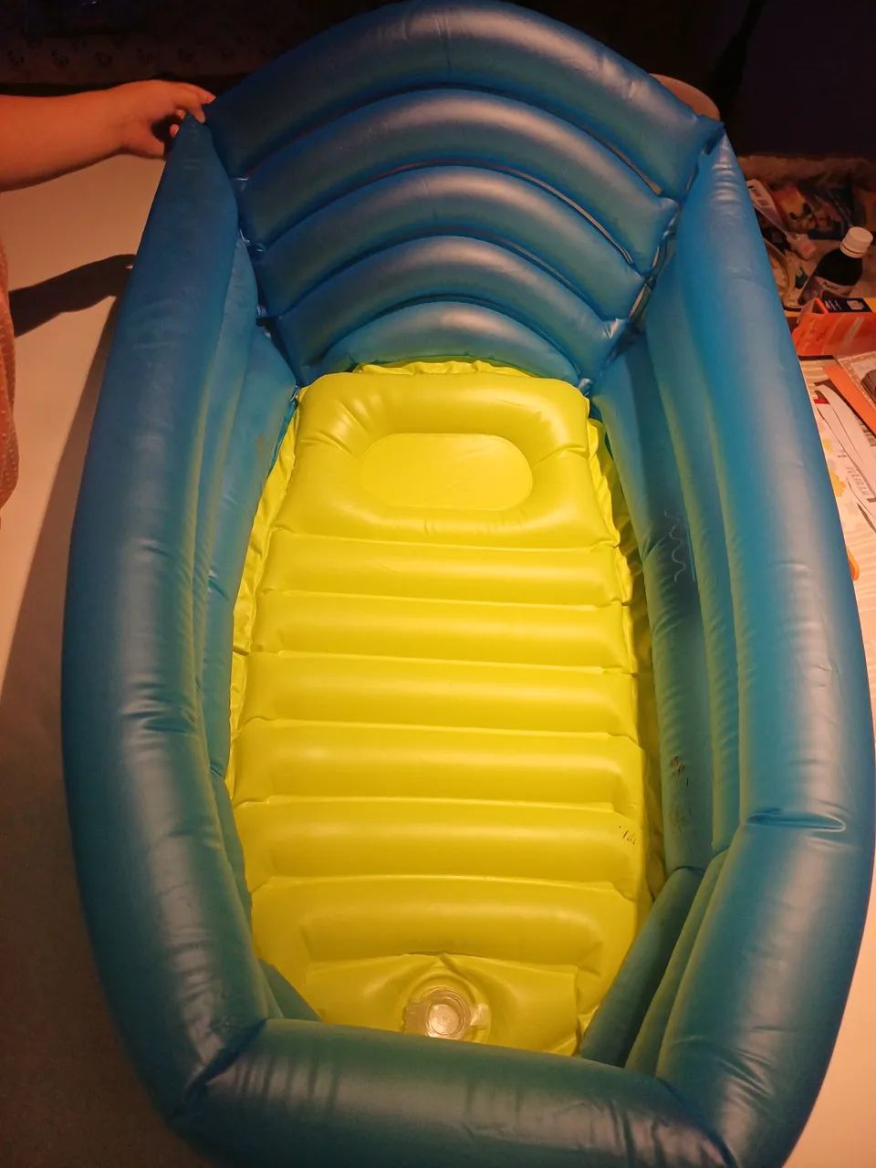 Banheira inflável infantil - Excelente para viagem. - Foto 3