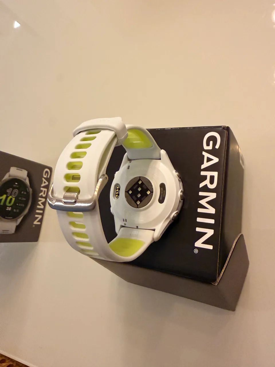 Relógio Garmin Forerunner 970 47mm - Foto 4