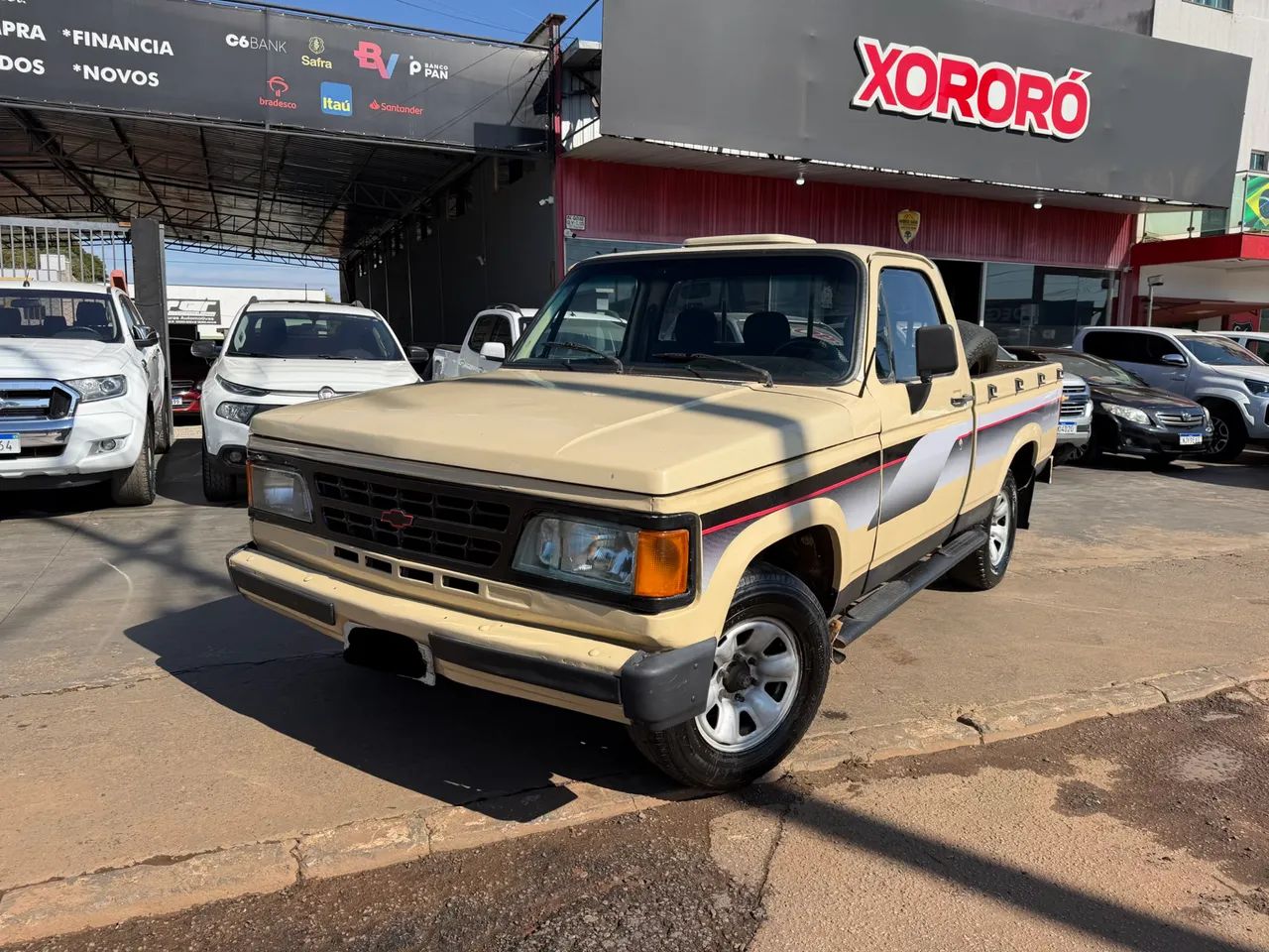 Chevrolet D-20 1989
