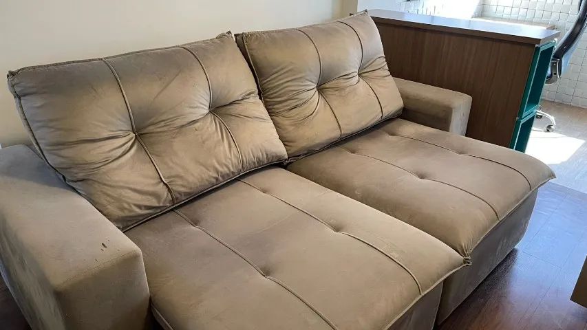 Sofá retratil 2.30 de comprimento COM IMPERMEABILIZANTE - Foto 3