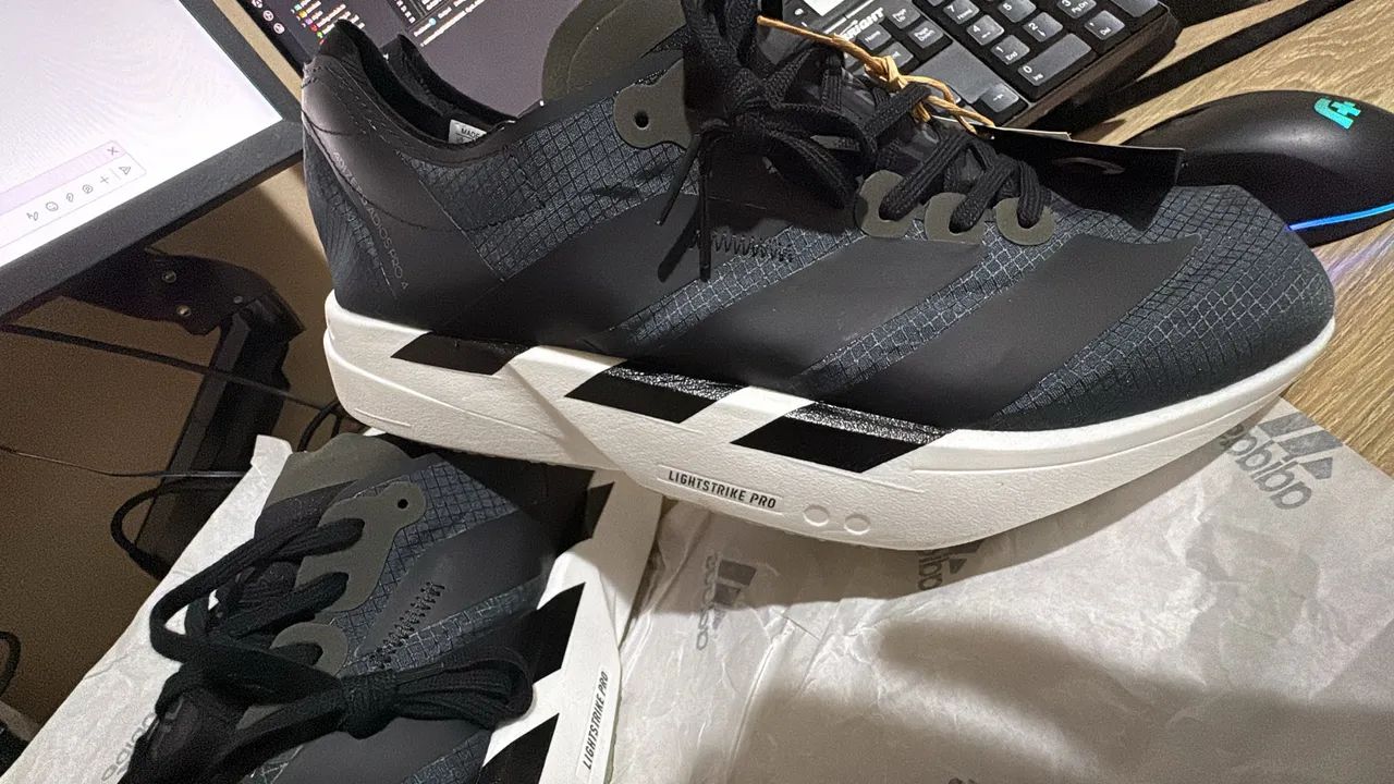 Adidas Adios Pro 4 - Branco e preto