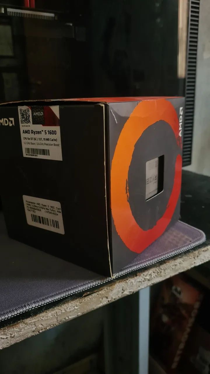 Ryzen 5 1600 AF caixa e cooler