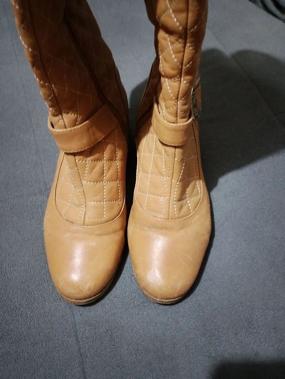 Bota tamanho 33 - Foto 3