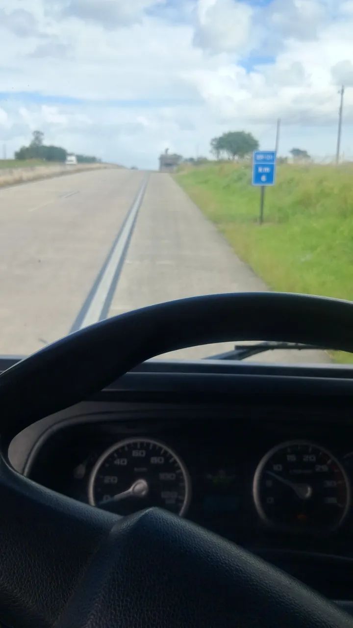 Sou motorista categoria "D" com experiência *