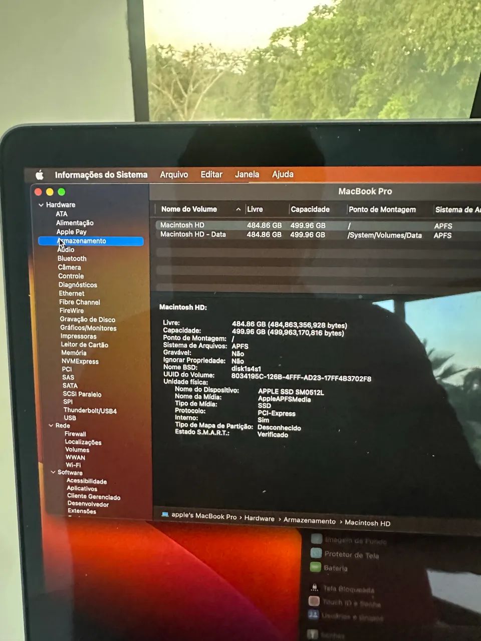 MacBook Pro 15.4 polegadas i7 | 16GB | SSD 512GB |Radeon Pro | 255 Ciclos  - Foto 3