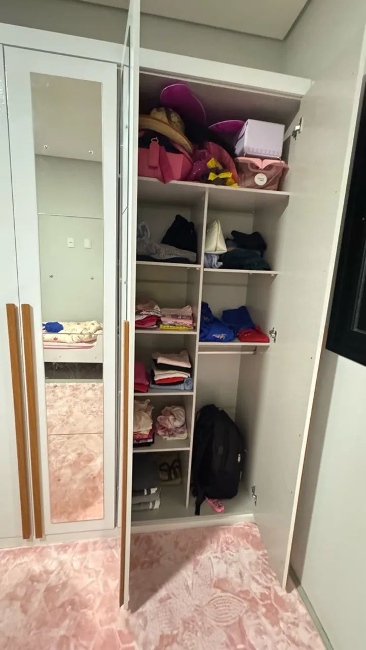 Guarda-Roupa Solteiro Branco com Espelho - Apenas 3 Meses de Uso - Foto 5