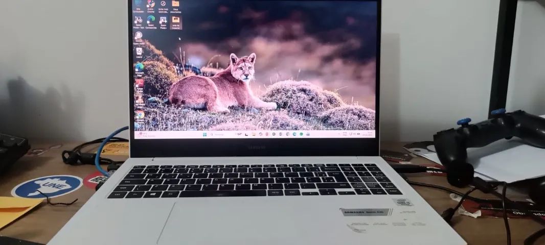 Notebook Samsung Book E30 I3 - 10gen / 4gb ram / Ssd 110gb / Windows 11