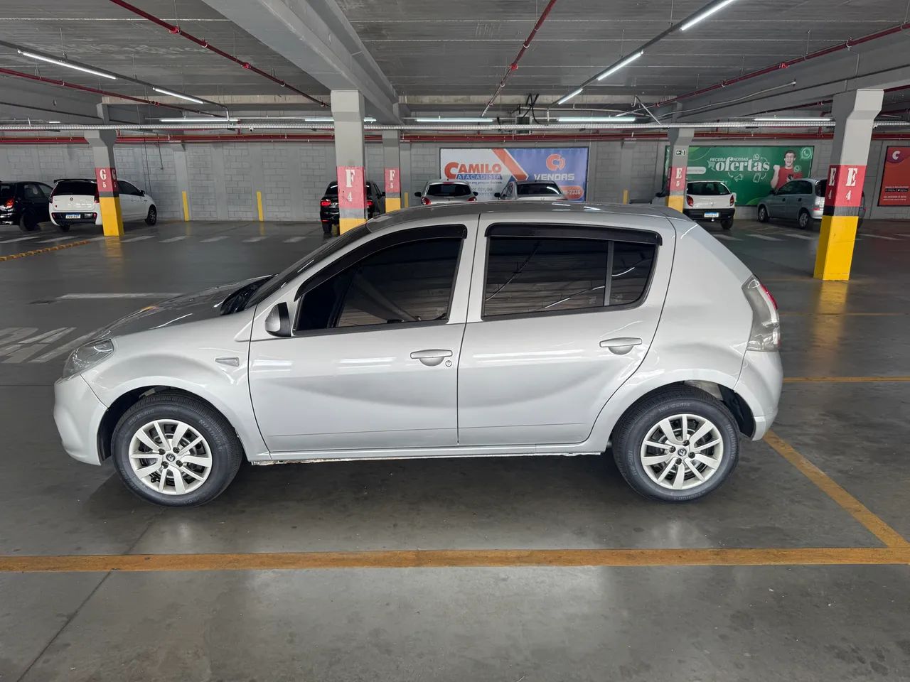 Renault Sandero Expression Hi-flex 1.0 16V 5P 2014 - Foto 2