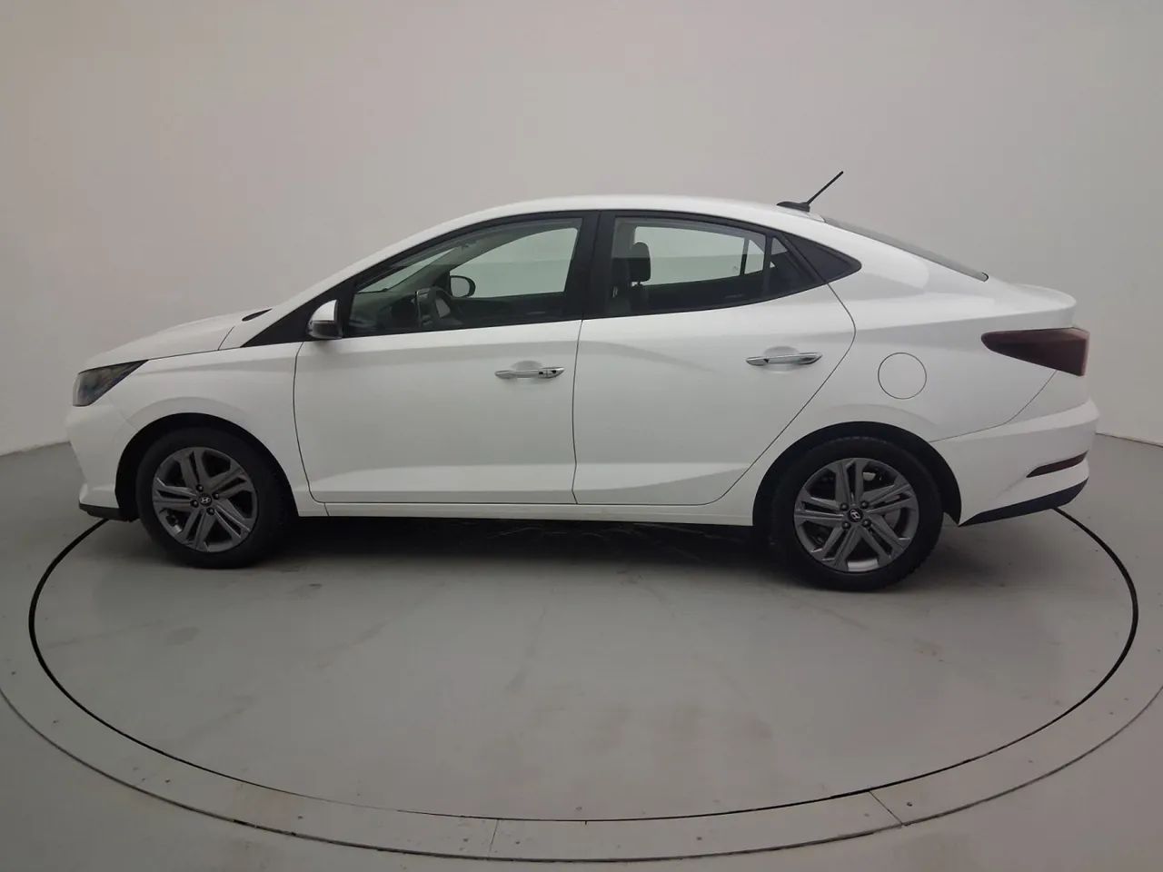 Hyundai HB20S Limited 1.0 TB Flex 12V Aut., foto 2 de 18