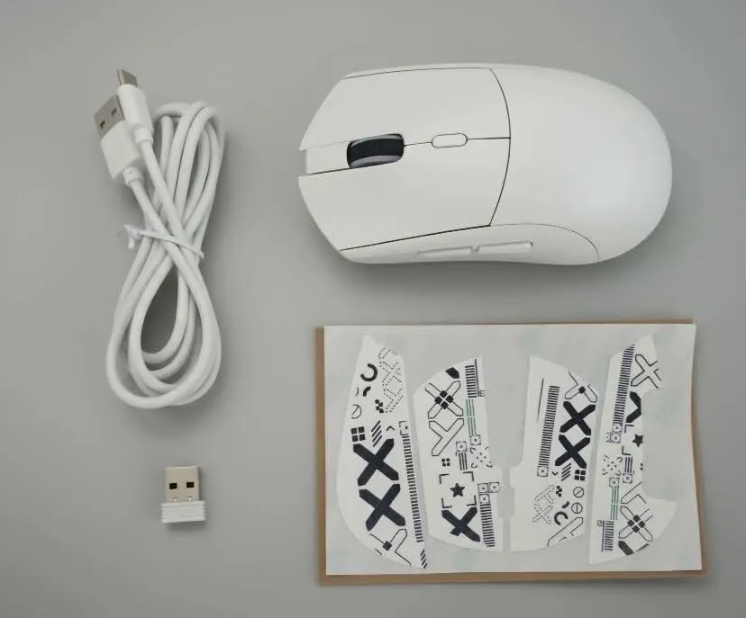 Mouse RS7 Sensor PAW3311 Tri-Mode (2.4G/BT/Cabo) SMAILWOLF Branco - Foto 2