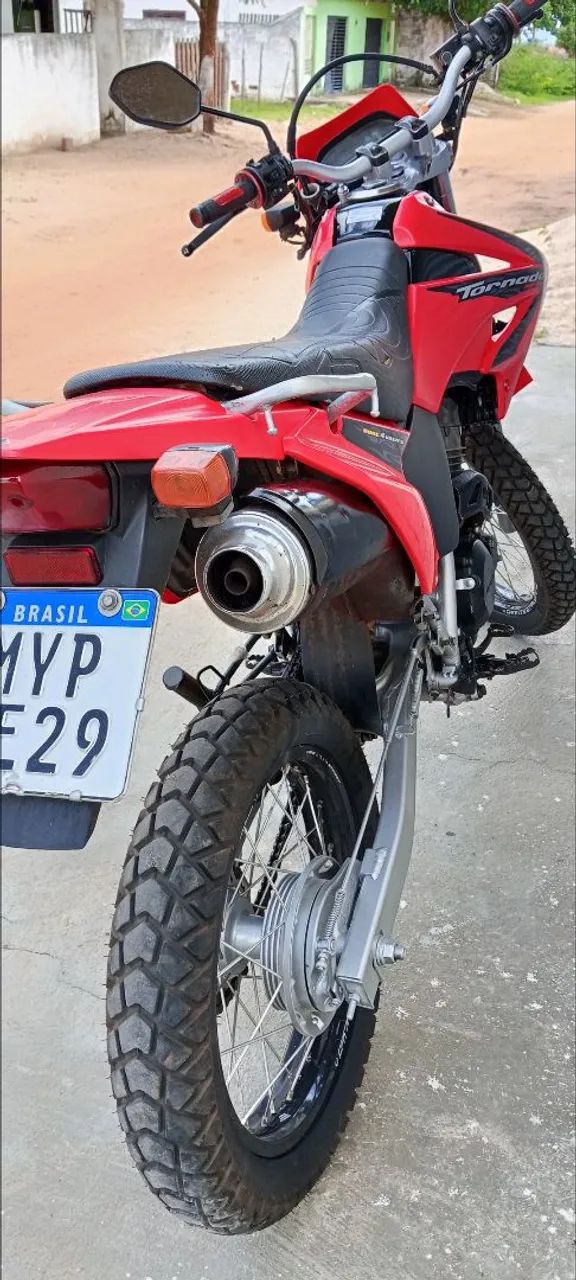 VENDO MOTO TORNADO 