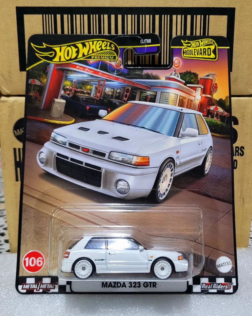 Hot Wheels Mazda 323 GTR