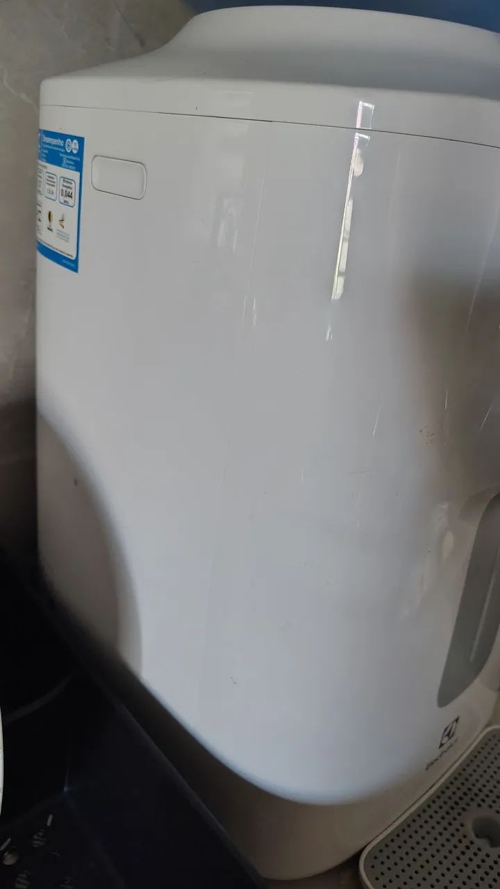 Bebedouro Eletrolux Novo - Foto 4