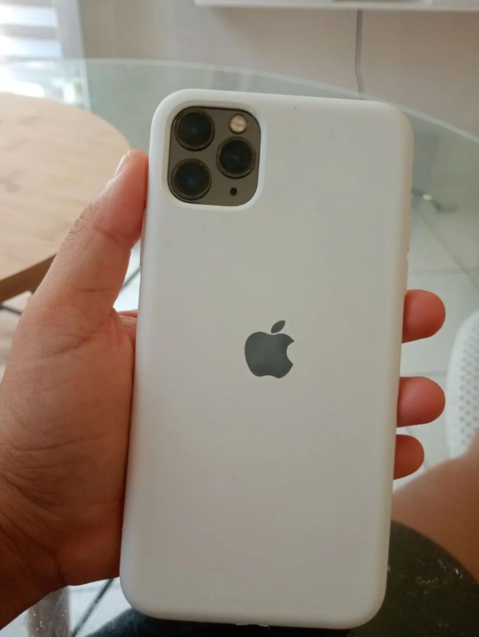 iPhone 11 pro Max com nota  - Foto 4