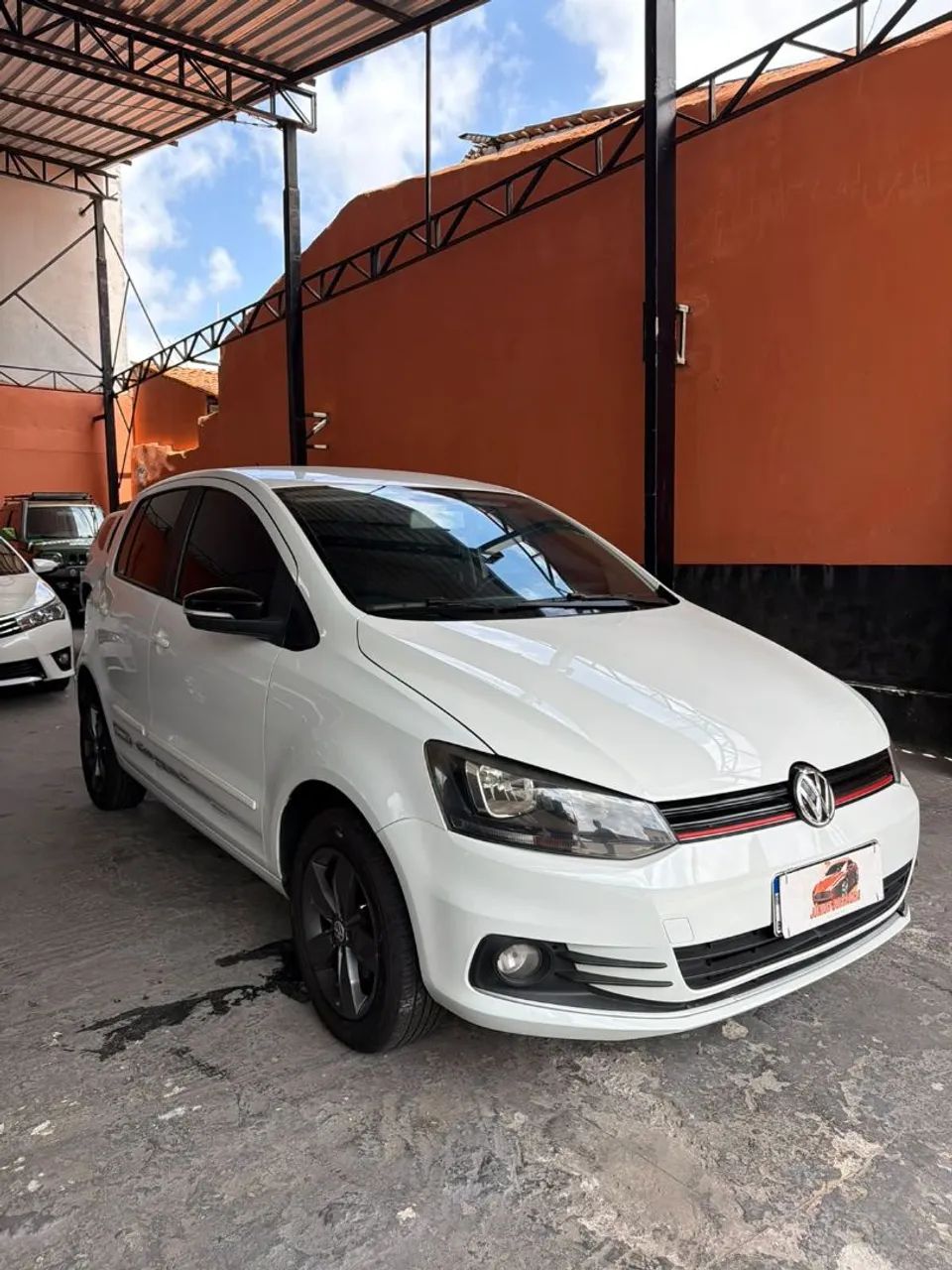 Volkswagen Fox CONNECT 1.6 8V FLEX 2018