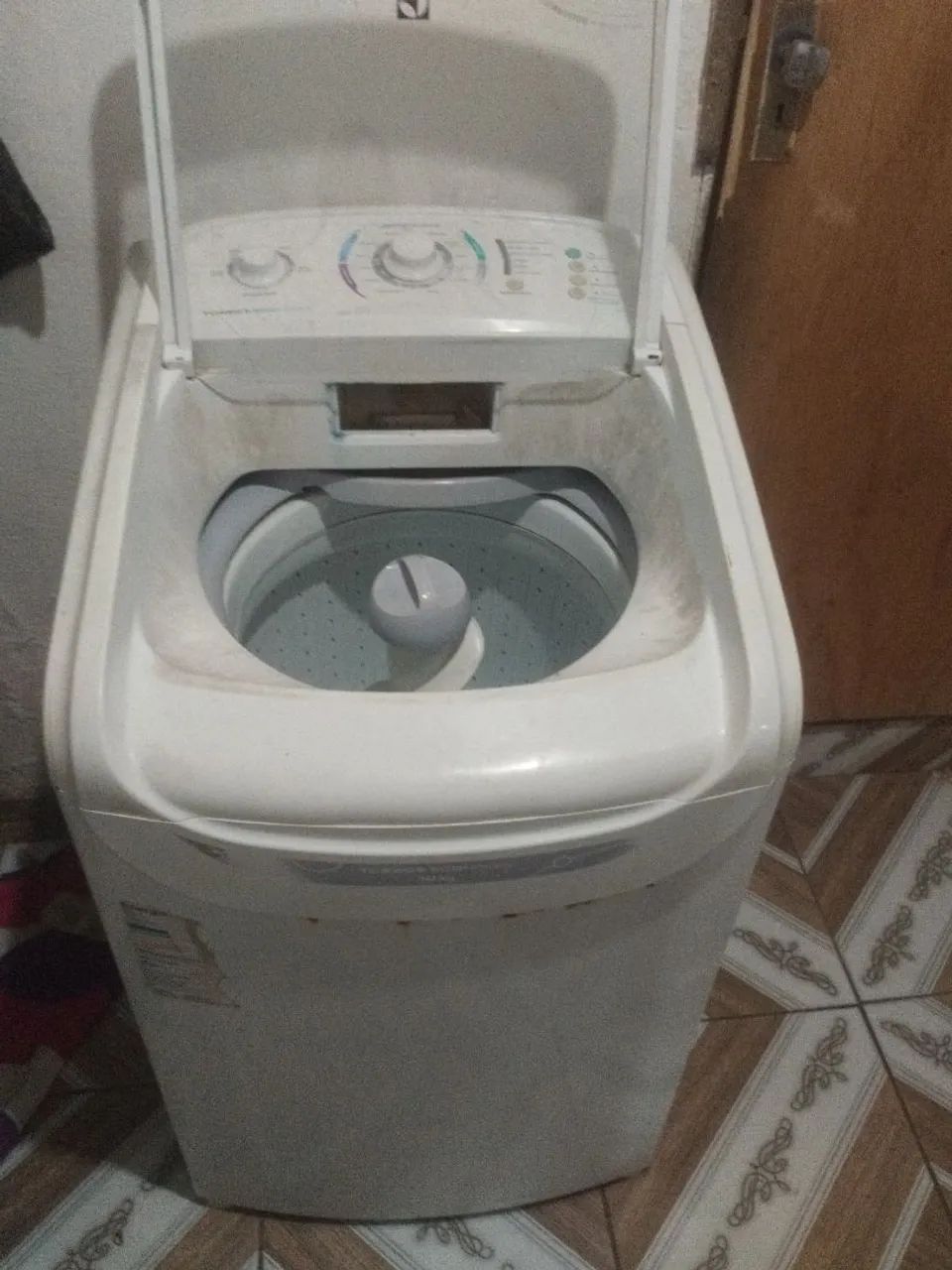 Máquina de lavar a venda 