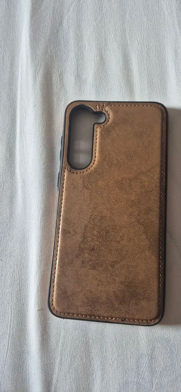 Capa magnética em couro Samsung Galaxy S23+ - Foto 3