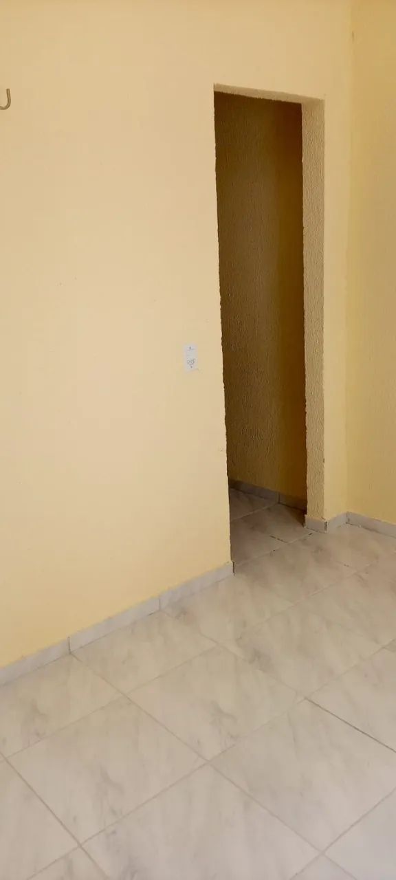 Alugo Kitnetes Novos - Bairro Benfica - Foto 5
