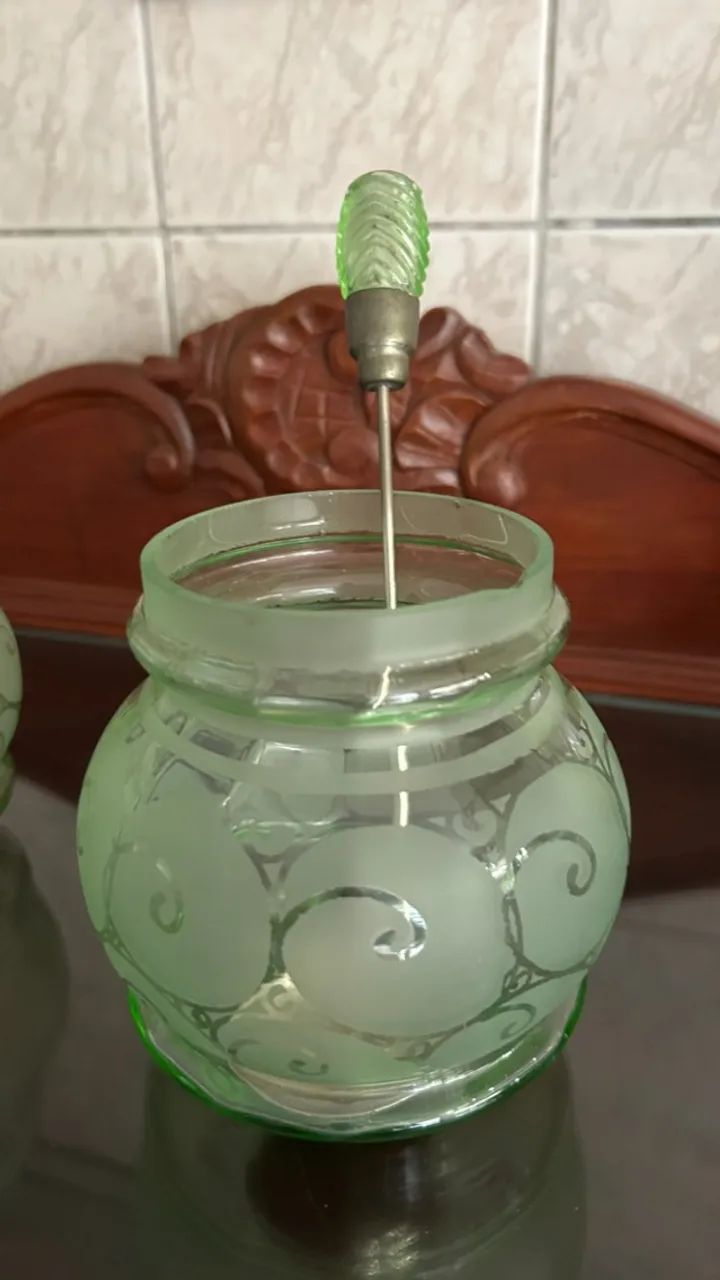 Molheira vidro verde com Colher , década 1930/1940 - Foto 3