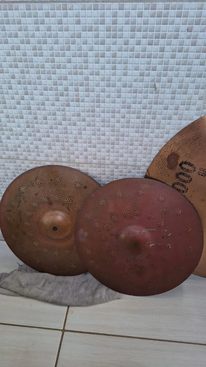 Pratos de bateria  - Foto 5