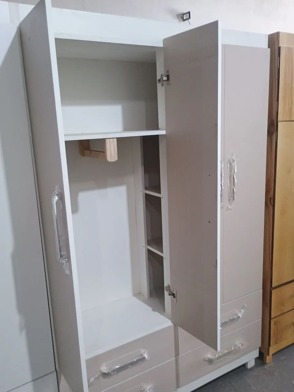 Guarda roupa  - Foto 2