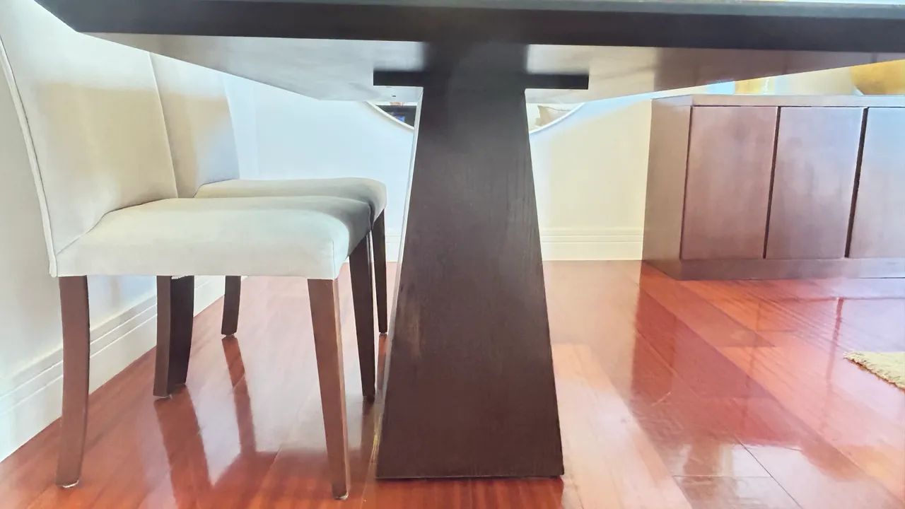 Mesa de Jantar com 6 cadeiras.  - Foto 4