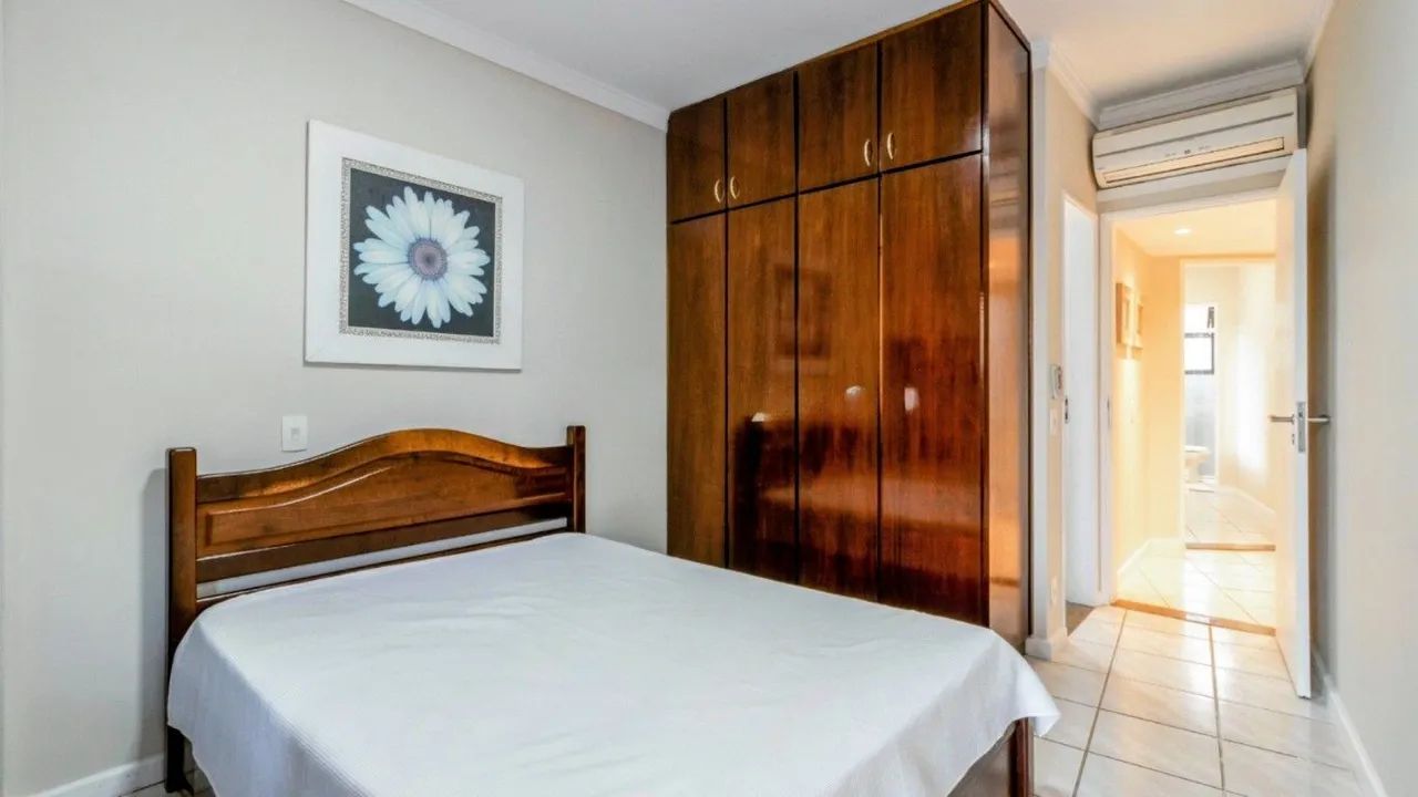Cama casal 4 gavetas