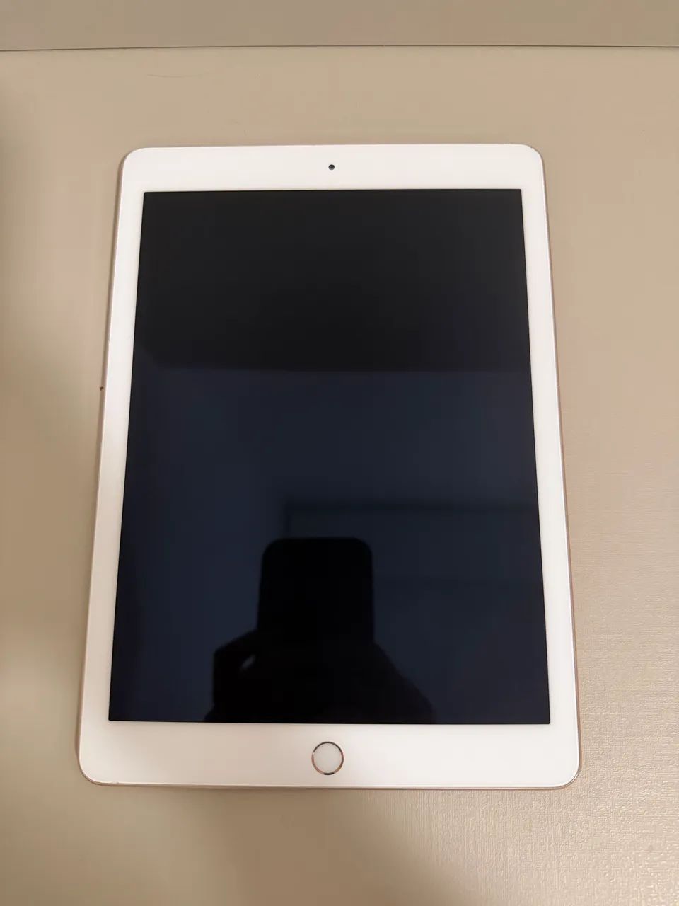 iPad Pro 9.7 - Tablets e E-Readers - Centro, Curitiba 1495928408 | OLX