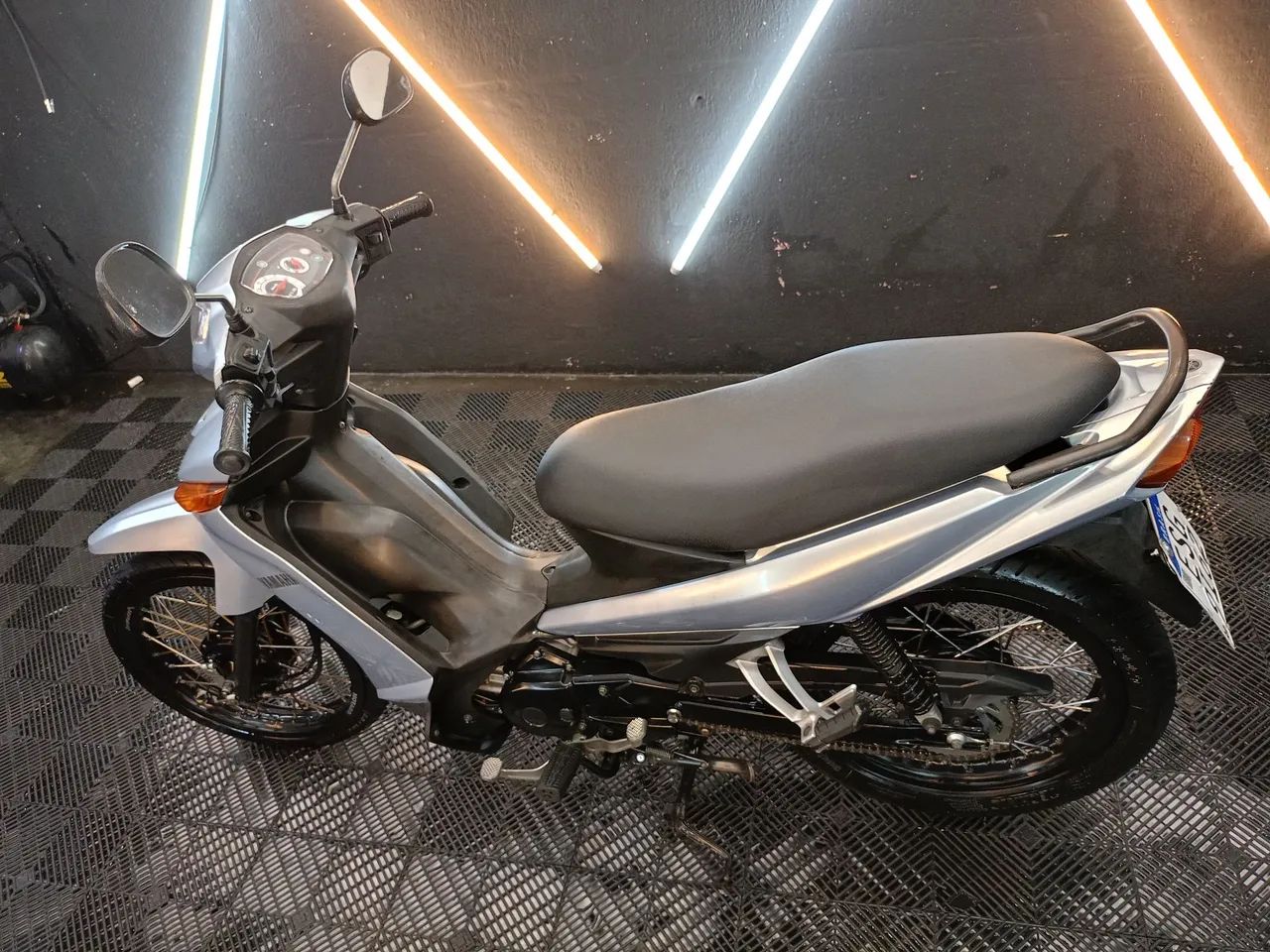 Yamaha Crypton 115K 2010 - Foto 3