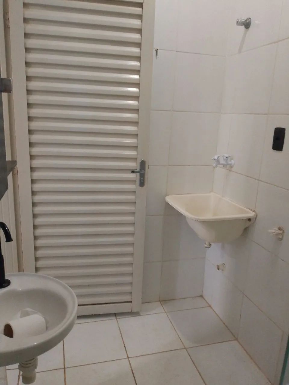 Aluguel de kitinet  Cel * - Foto 3