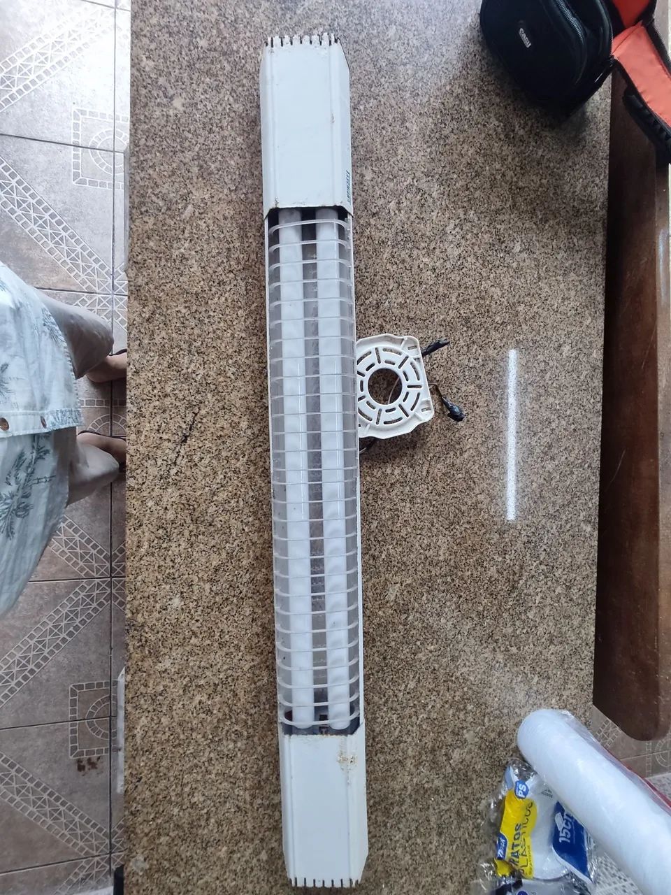 Luminária com base reator