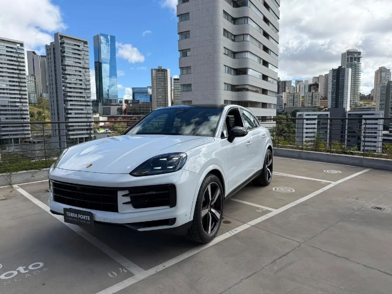 Porsche Cayenne 2024