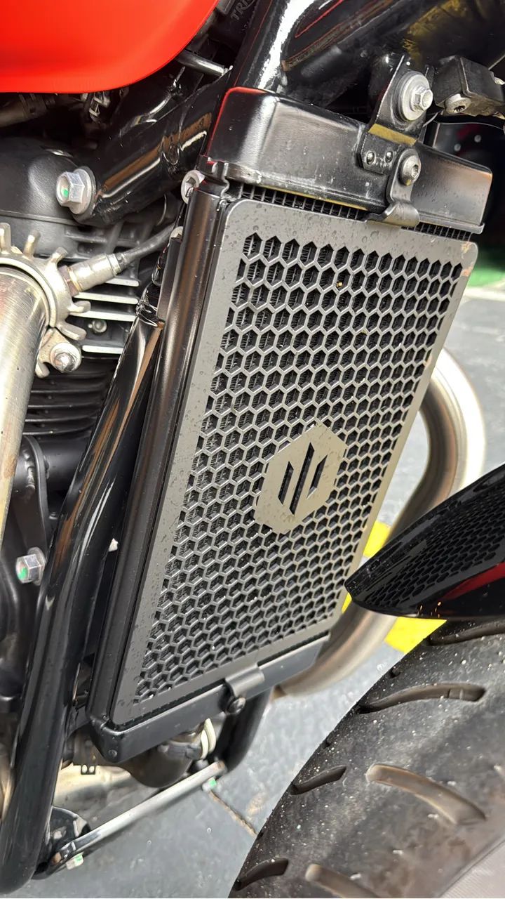 Triumph Bobber 2025 - Foto 2