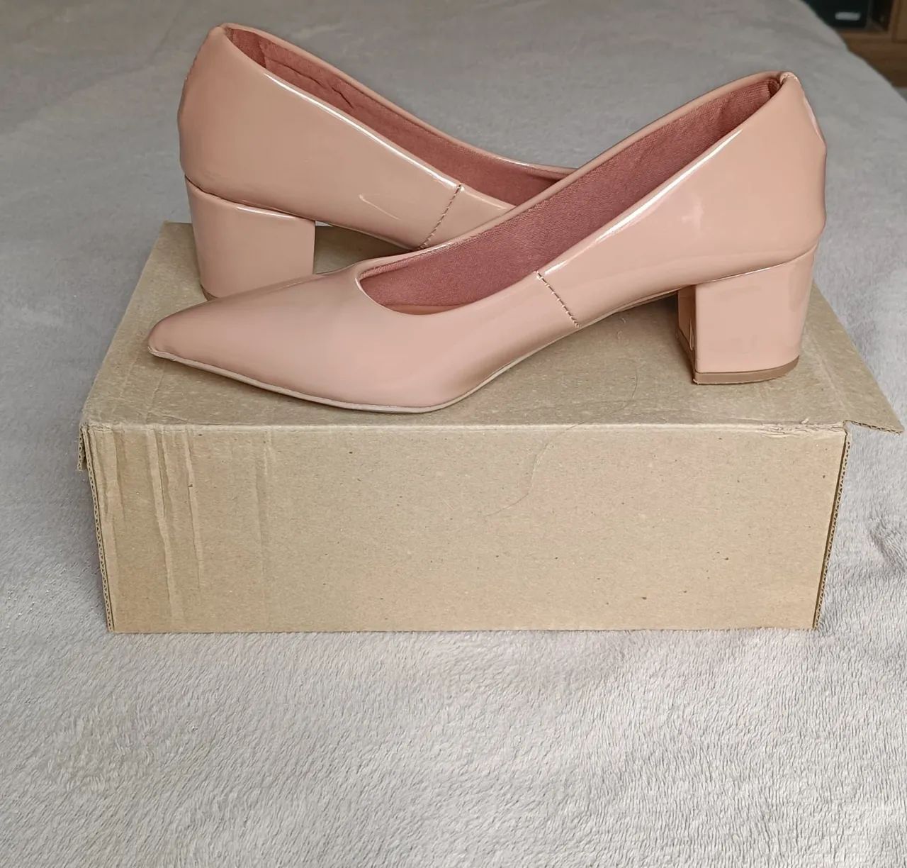 Scarpin nude salto bloco 5cm - Foto 3